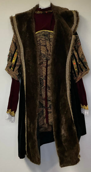 COSTUME RENTAL - A3 and A4 King Henry the 8th - 6 pcs XL and L