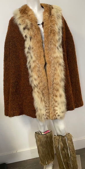 COSTUME RENTAL - G3G Viking Cape, 3 pc