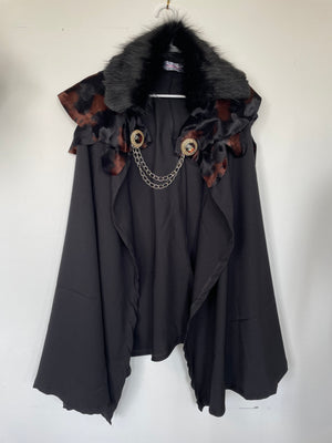 COSTUME RENTAL - A82A Viking /Warrior Cape