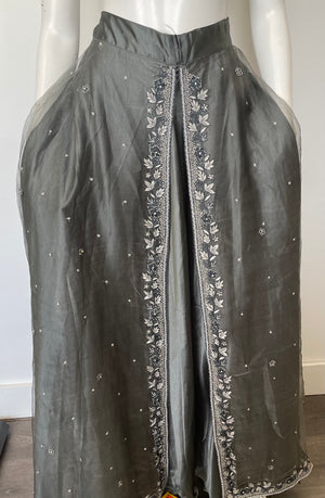 COSTUME RENTAL - A83A Grey Skirt XXL