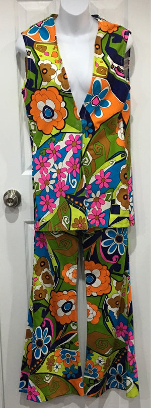 COSTUME RENTAL - X94 1960's vest and Pants Set 2 pcs