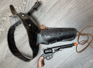 COSTUME RENTAL - c44B Holster and Western Gun - 2pc