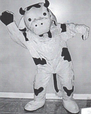 COSTUME RENTAL - R153 Cuddly Cow 4 pcs