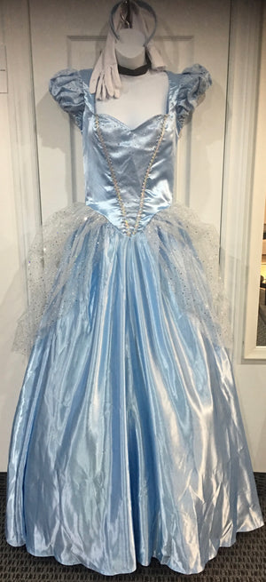 COSTUME RENTAL - D16 Cinderella 6 pc Small