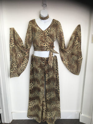 COSTUME RENTAL - X292 Cheetah Blouse 2 pcs med