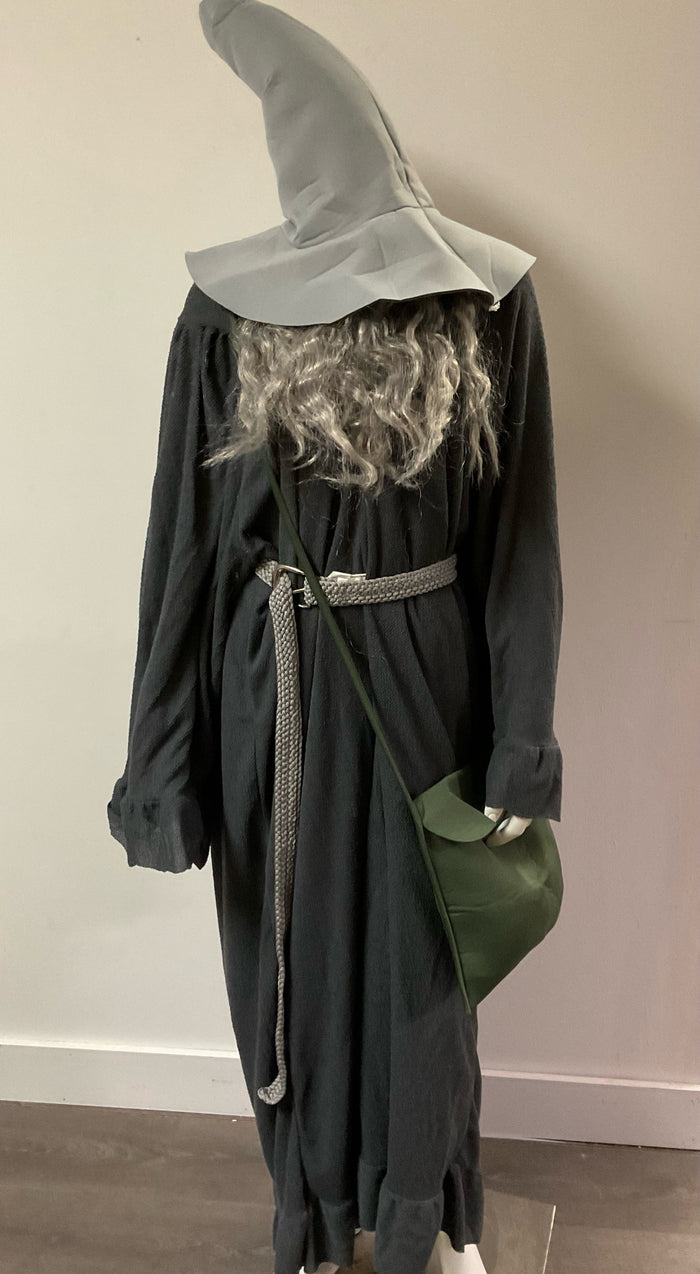 COSTUME RENTAL - D88 Gandalf - Lord of the Rings  7 pc