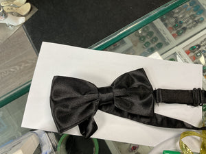 ACCESS: Bowtie, Black satin