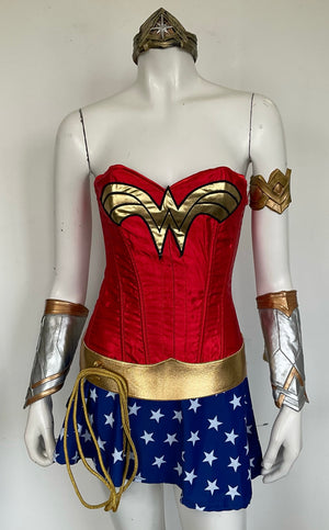 COSTUME RENTAL - E20a Wonder Woman- 10pc