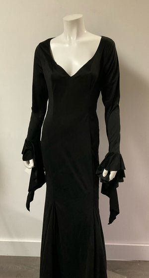 COSTUME RENTAL - D63B Morticia Large  1 pc