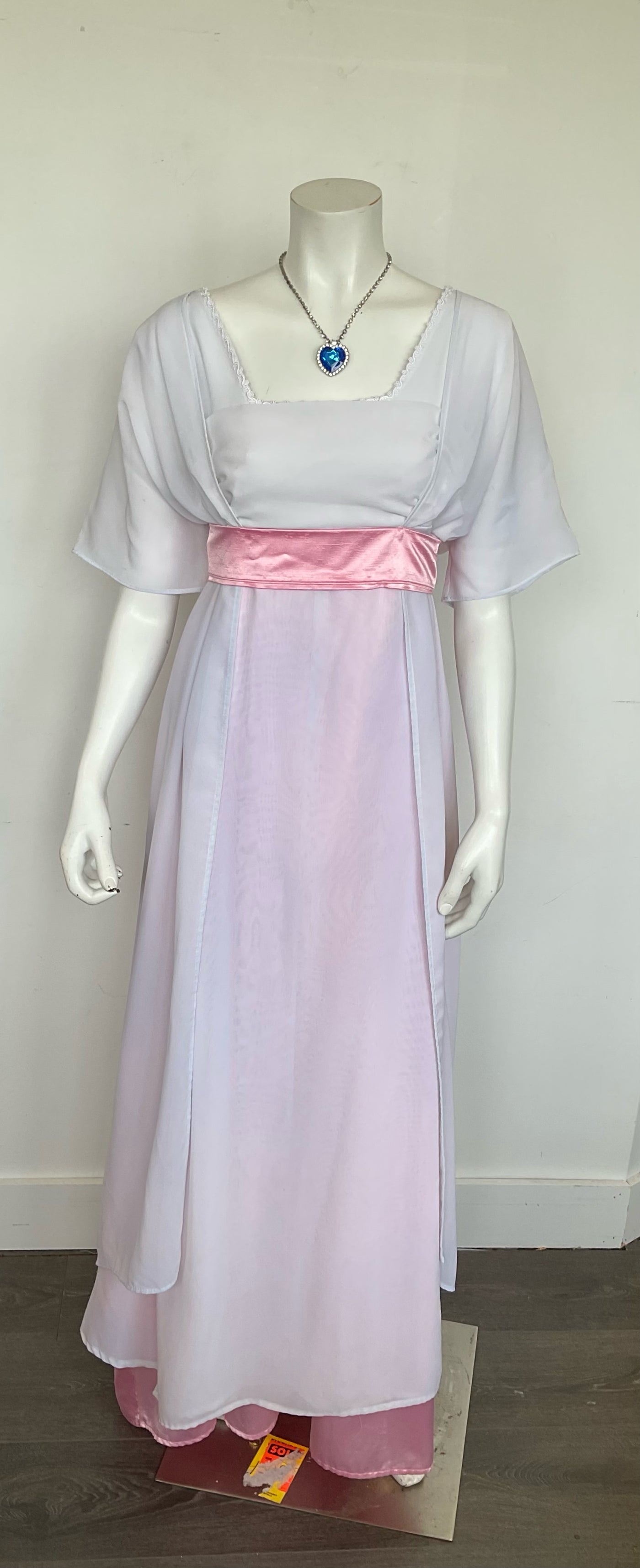 COSTUME RENTAL COSTUME RENTAL