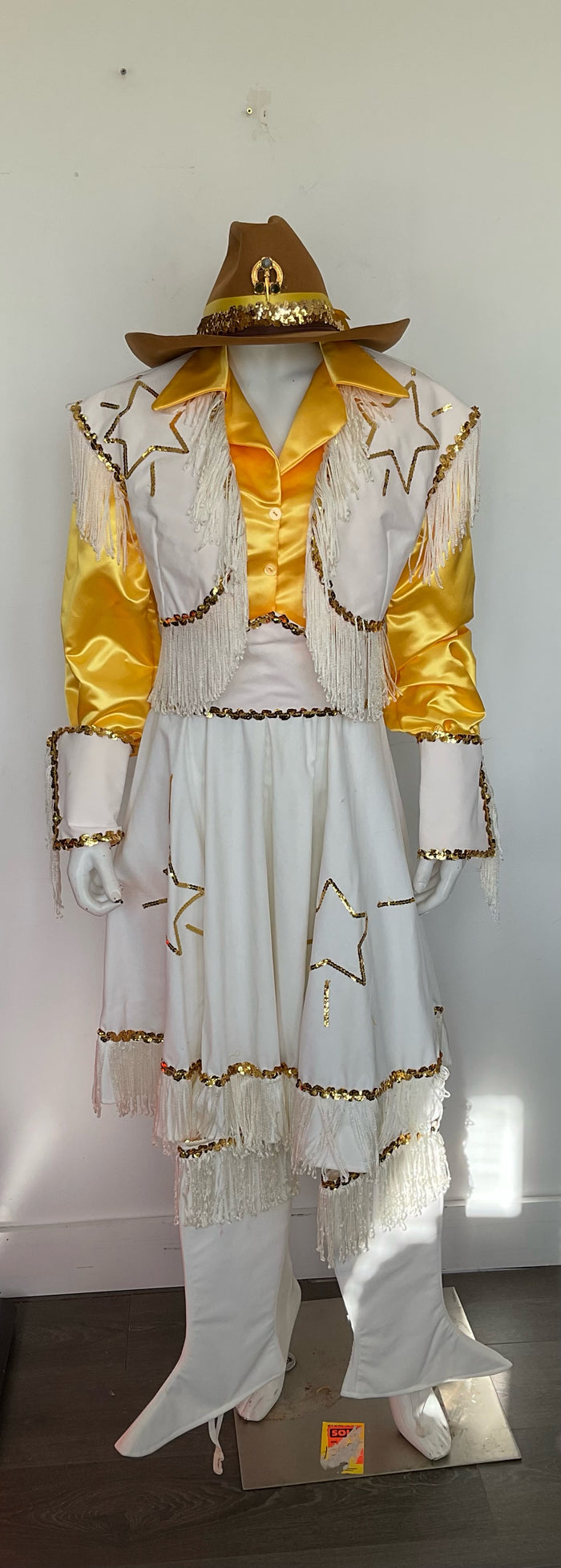 COSTUME RENTAL - H18 Dolly Parton Cowgirl MEDIUM  8pc