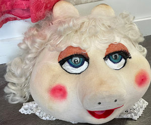 COSTUME RENTAL - R171A Miss Piggy 8 pcs (Medium)