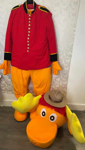 COSTUME RENTAL - R117A  Canadian Moose....8pc XL NOT AVAIL MAY 27-JUNE 3