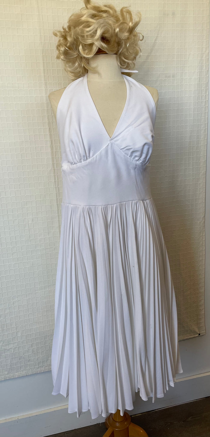 COSTUME RENTAL - D105A Marilyn 2 pc Large