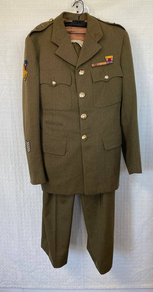 COSTUME RENTAL - O13D Green Army Suit 4 pc
