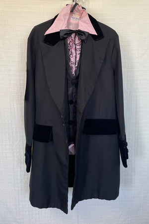 COSTUME RENTAL - C41A Western Gunslinger (black) 4 pc Large