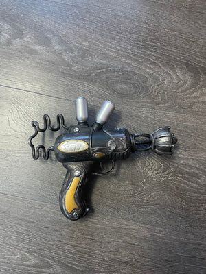 COSTUME RENTAL:  Z493 Space Gun RENTAL