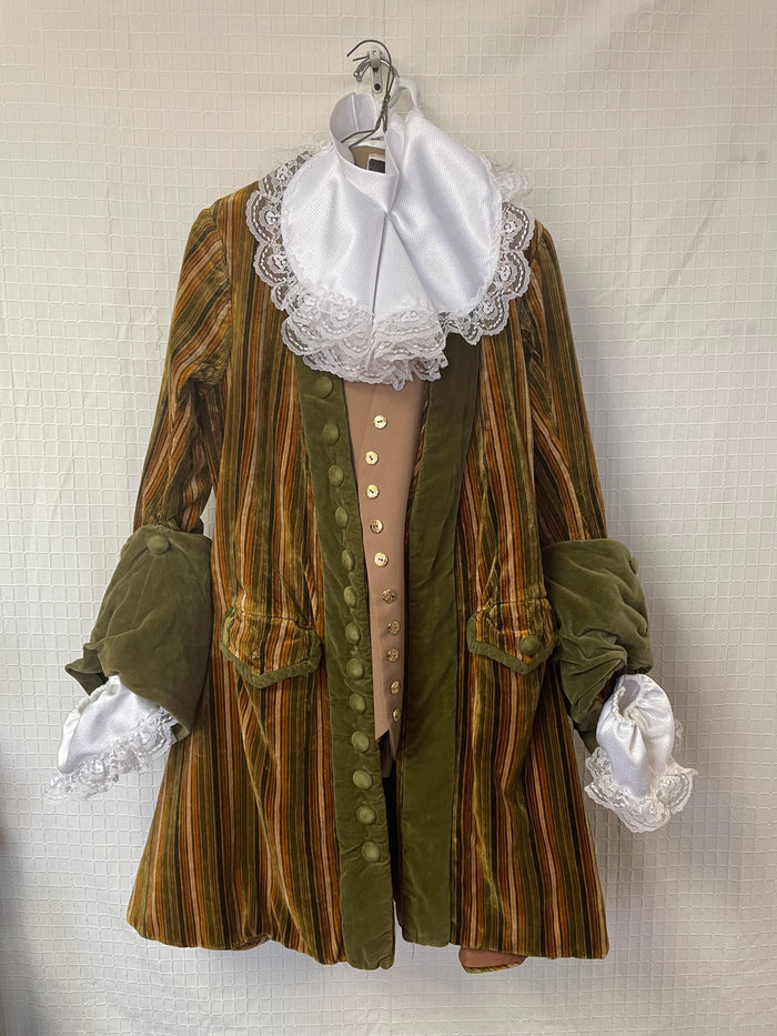 COSTUME RENTAL -B59 1700's Colonial King Medium