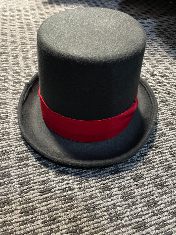 COSTUME RENTAL -z496 Black Tophat with red trim