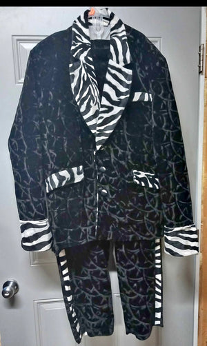 COSTUME RENTAL - X82A Black Velvet Funky Suit 2pcs Large
