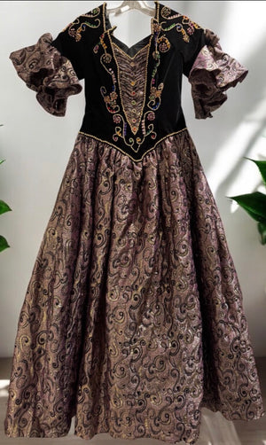 COSTUME RENTAL - A99 Victorian Ballgown 1 pc Medium