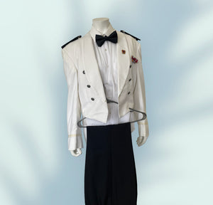COSTUME RENTAL - O47A White Bell Hop  / Head Waiter Jacket, Bowtie and Shirt