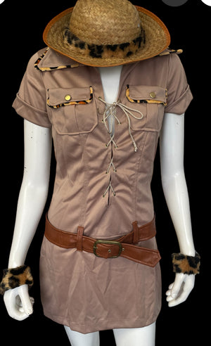 COSTUME RENTAL - O52Jane the Hunter 4 pc M