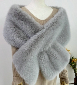 COSTUME RENTAL - J38E 1920's Grey Faux Fur Stole 1 pc