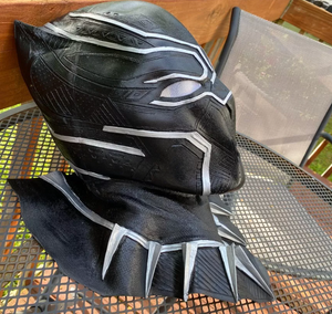 COSTUME RENTAL - E35 Black Panther 2 pc Large