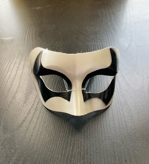 MASK:  Black and White Domino Mask