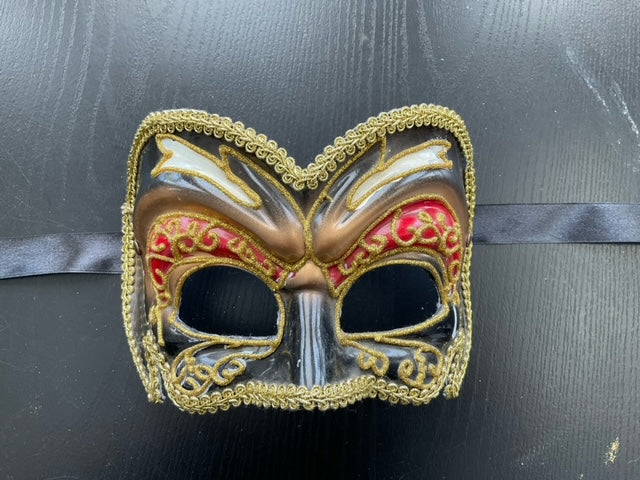 MASK: Mysterior Mask