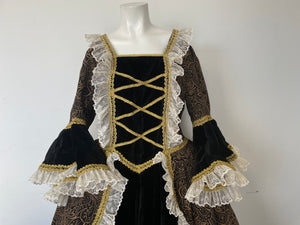 COSTUME RENTAL - B47 Colonial Queen #6 Black (Large)
