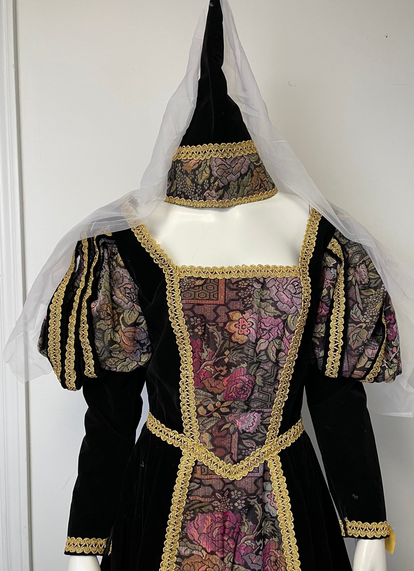 medieval princess dress real Medieval princess Collections for sale