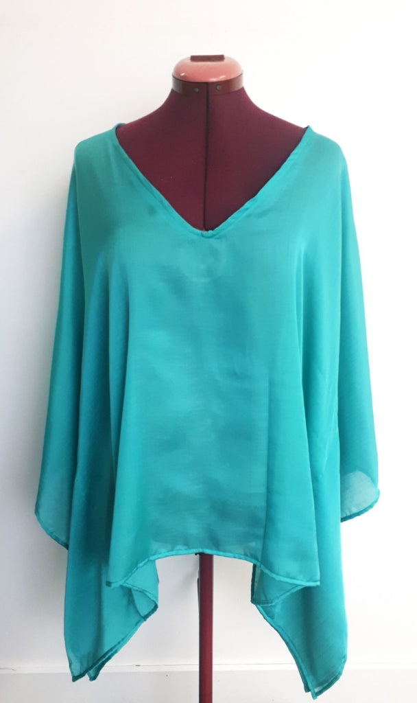 COSTUME RENTAL - X236C Retro Jade Kaftan Blouse – WPC Retail Group Ltd.