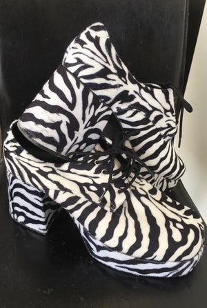 SHOE RENTAL:  Z47A Zebra Print Platform Shoes Rental - Large 11-12