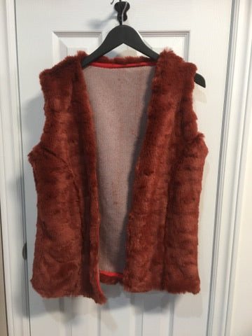 COSTUME RENTAL - X118 Vest, Furry Orange