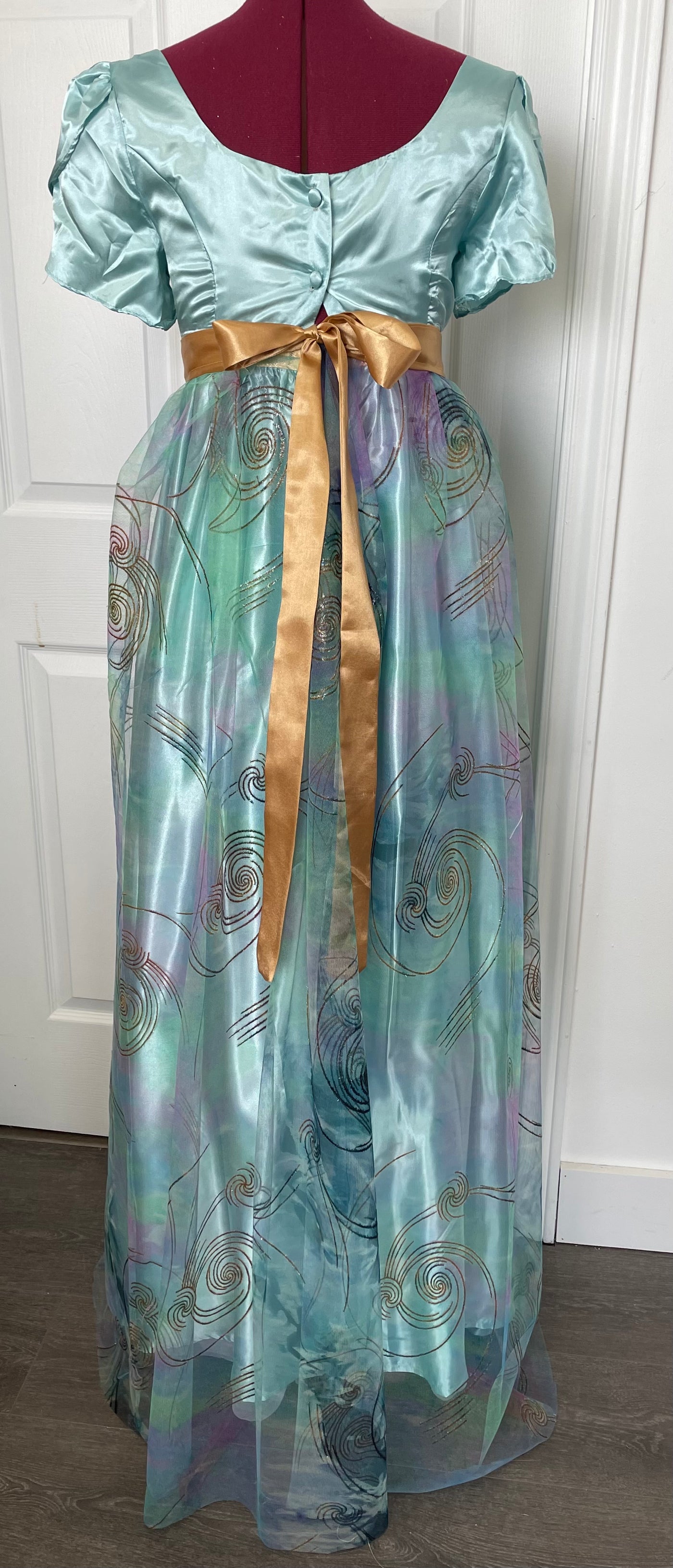 COSTUME RENTAL - C7C Bridgerton Dress Light Green Med 2pcs Woodbridge Costume Rentals COSTUME RENTAL - C7C Bridgerton Dress Light Green Med 2pcs Woodbridge Costume Rentals